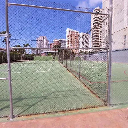 Gemelos 22-3-6 アパート ベニドルム